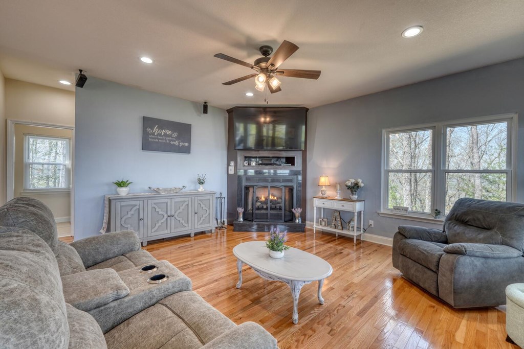 415173 Blairsville Residential