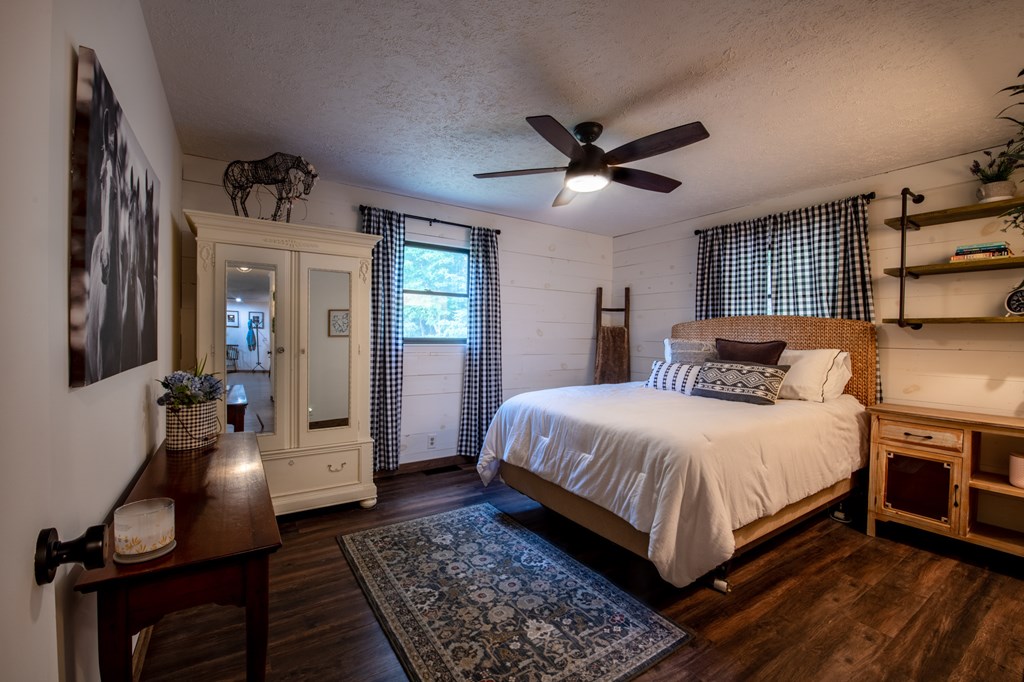 415203 Blue Ridge Residential