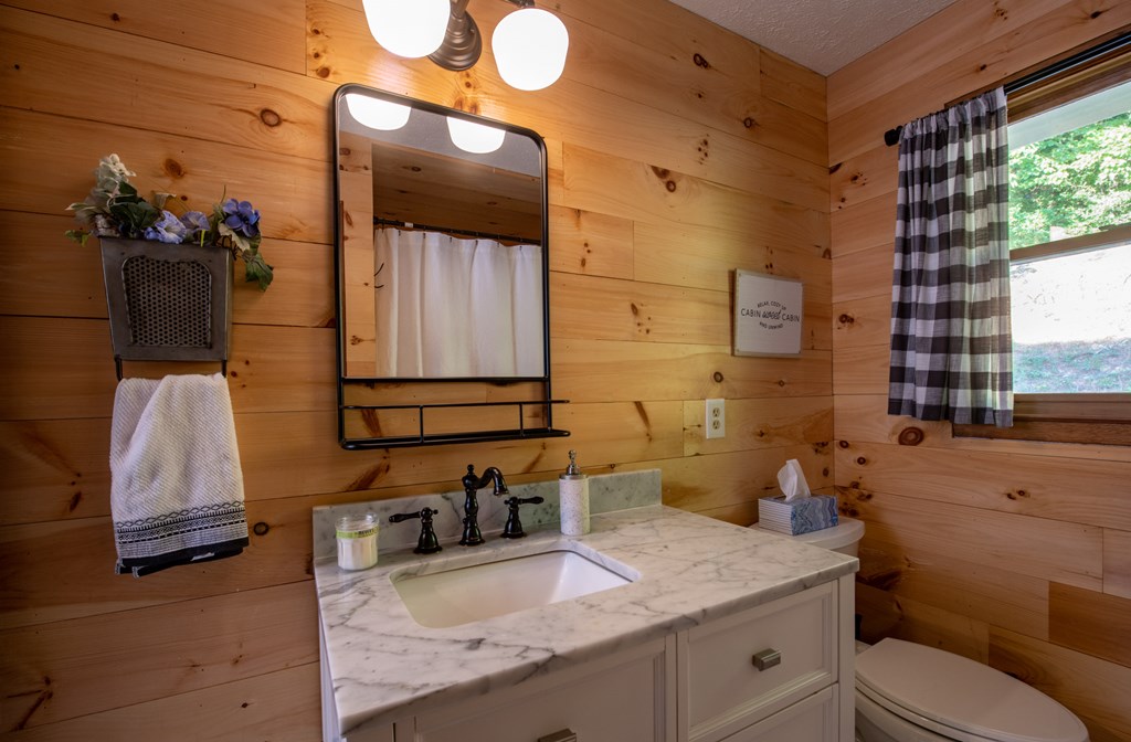 415203 Blue Ridge Residential