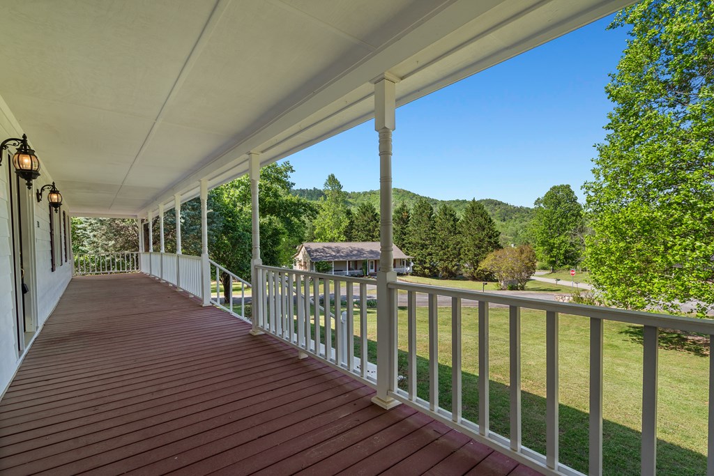 415228 Hiawassee Residential
