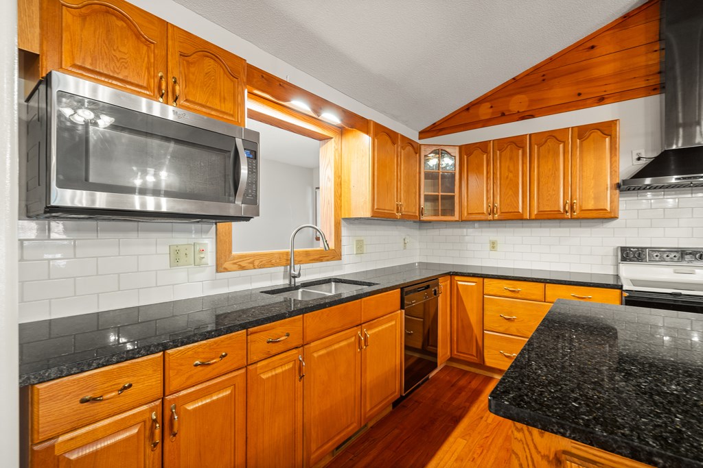415228 Hiawassee Residential