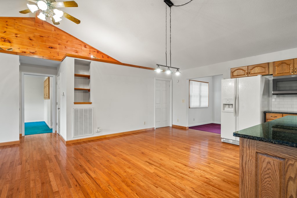415228 Hiawassee Residential