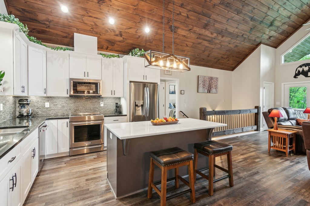 415234 Ellijay Residential