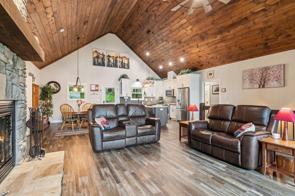 415234 Ellijay Residential