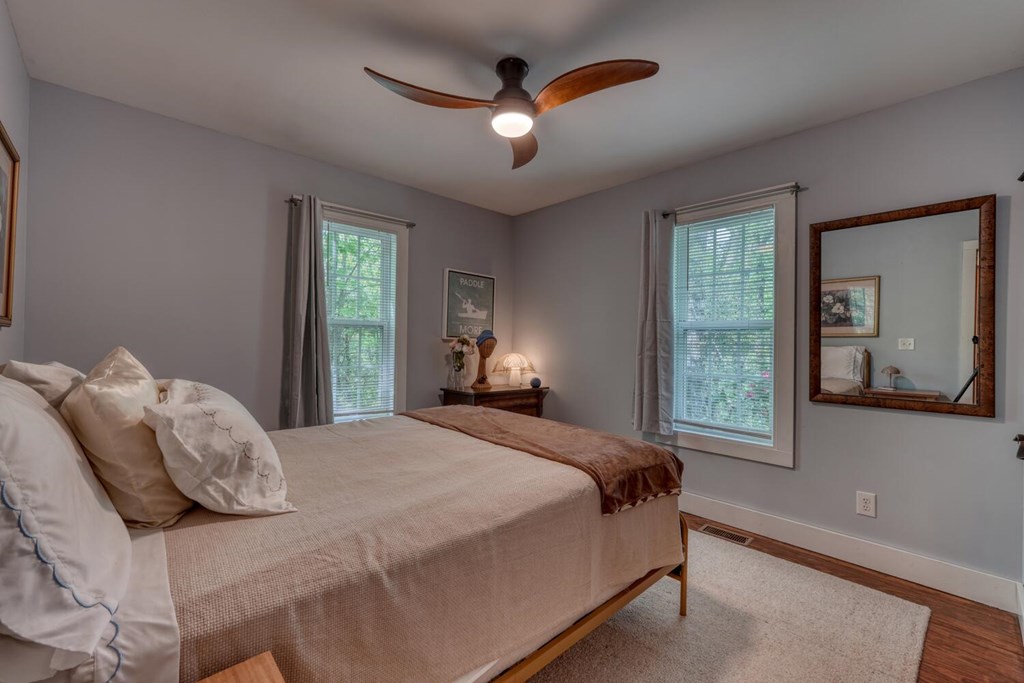 415237 Clayton Residential
