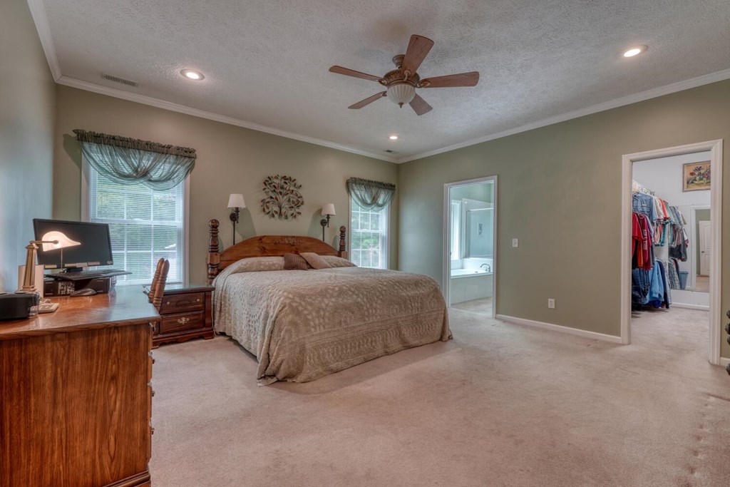 415256 Hiawassee Residential