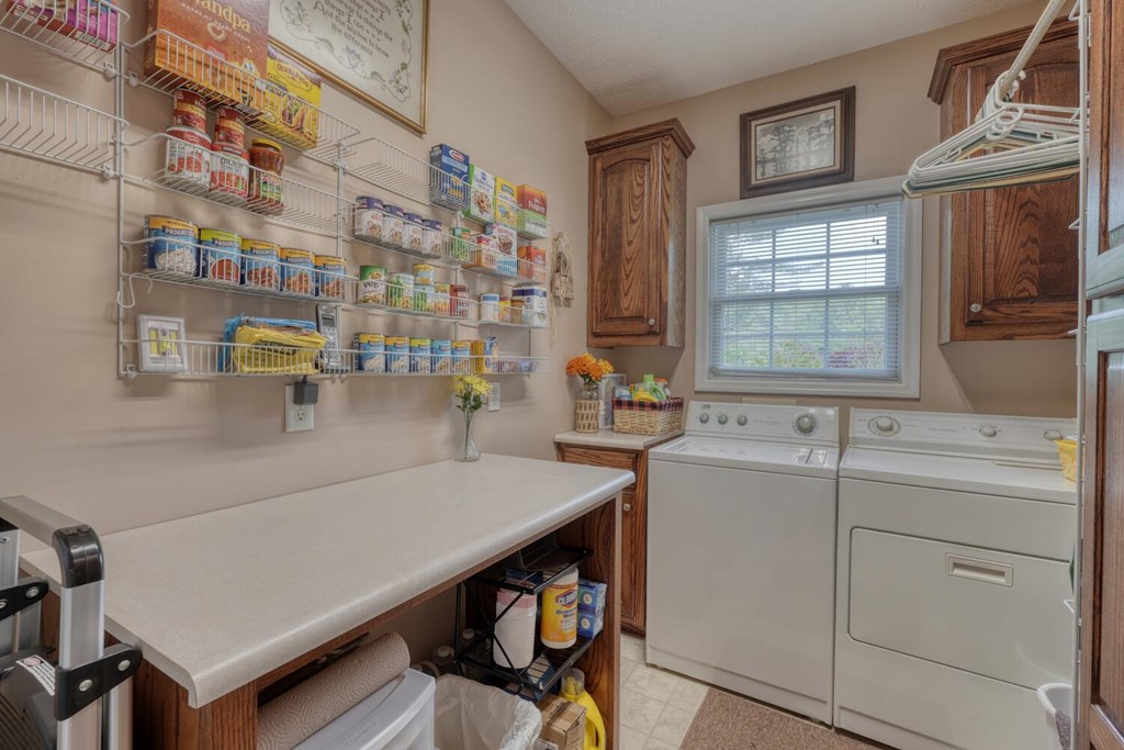 415256 Hiawassee Residential