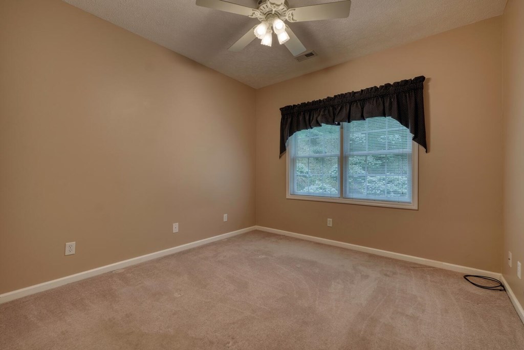 415256 Hiawassee Residential