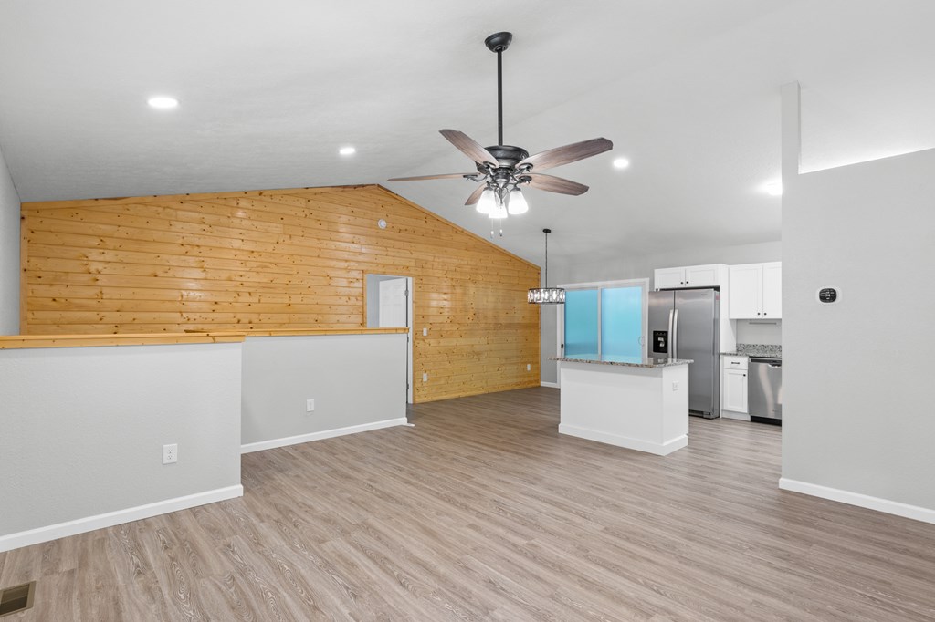 415273 Blairsville Residential