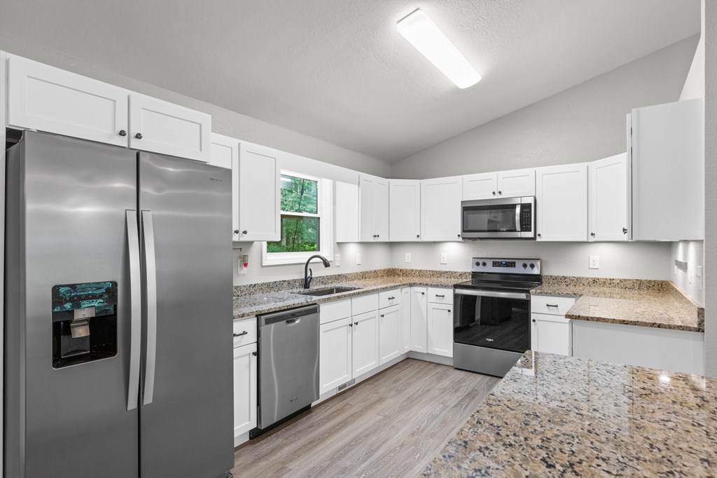 415273 Blairsville Residential