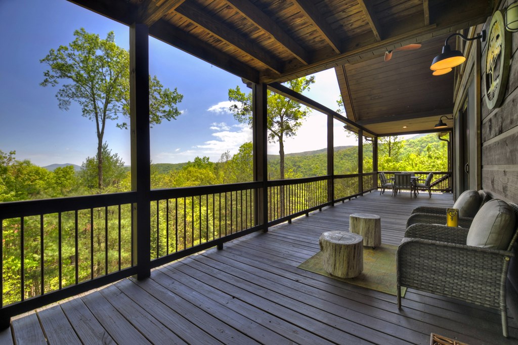 415284 Blue Ridge Residential