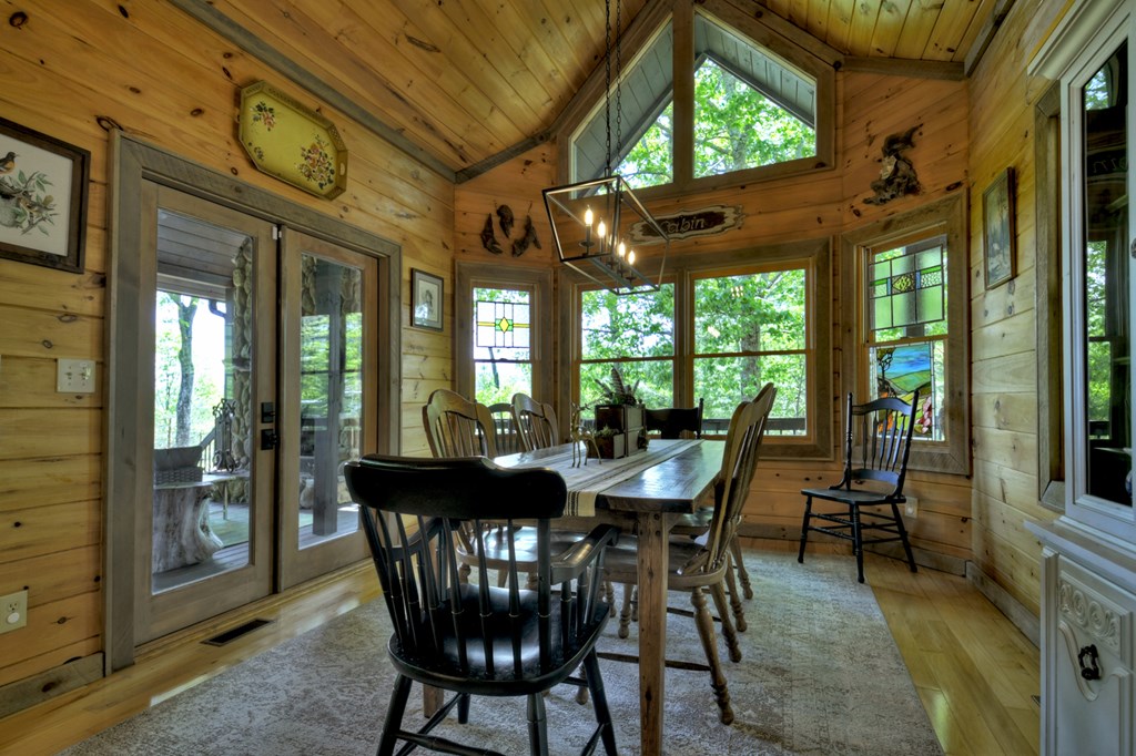 415284 Blue Ridge Residential