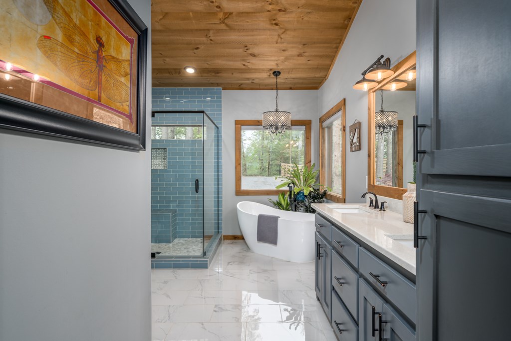 415302 Blue Ridge Residential