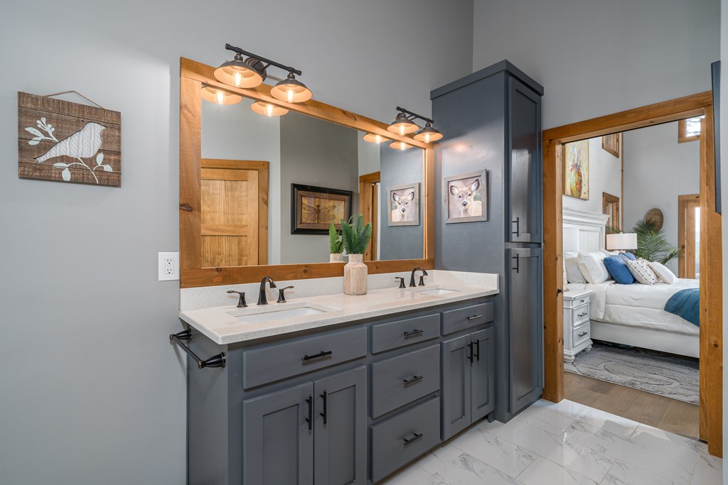 415302 Blue Ridge Residential
