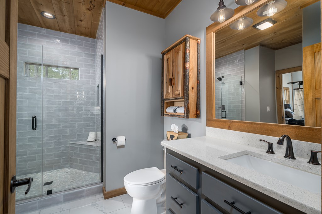 415302 Blue Ridge Residential
