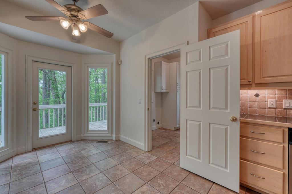 415322 Young Harris Residential