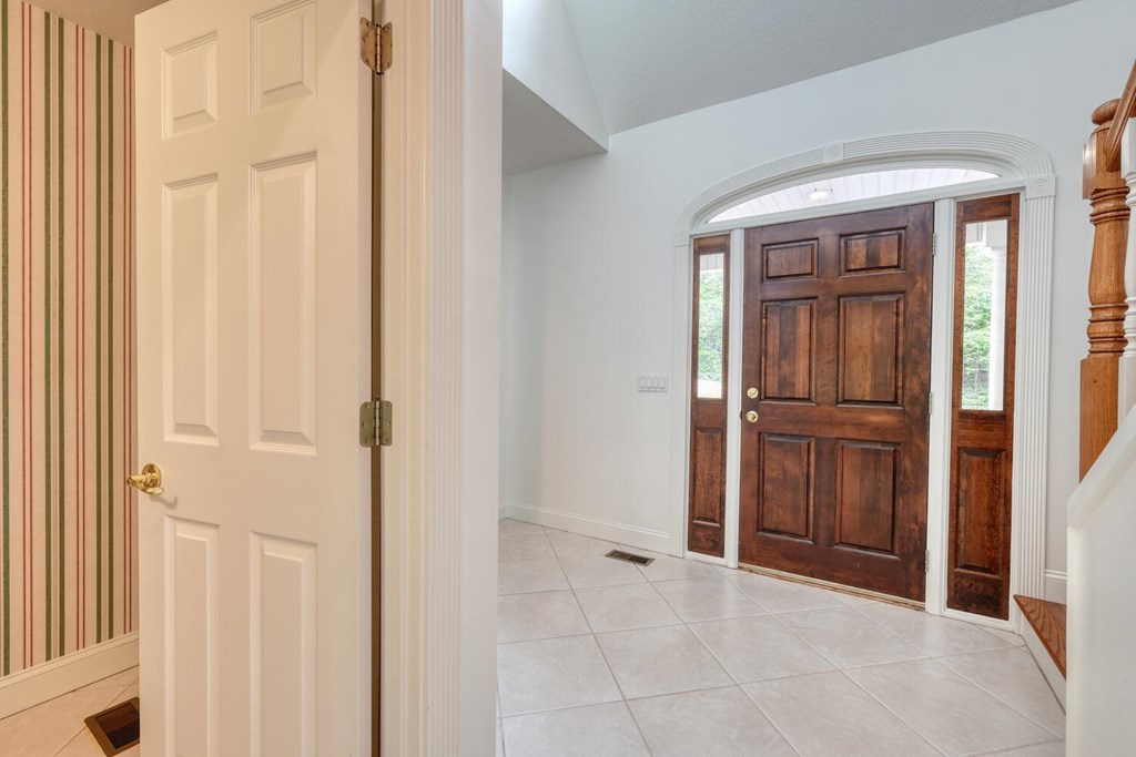 415322 Young Harris Residential