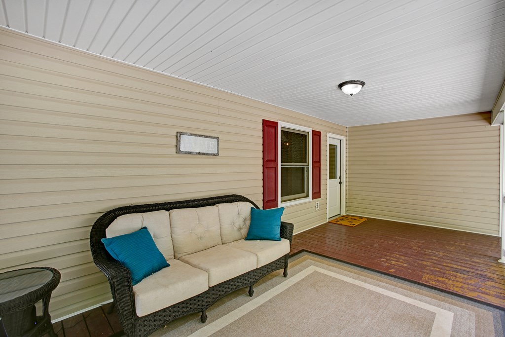415329 Hayesville Residential