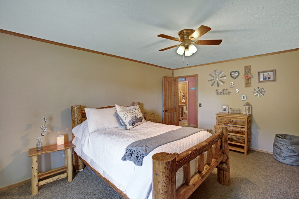 415329 Hayesville Residential