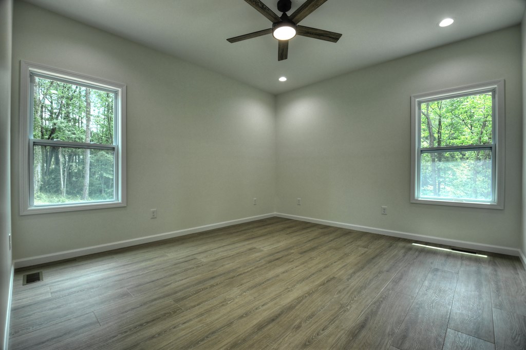 415330 East Ellijay Residential