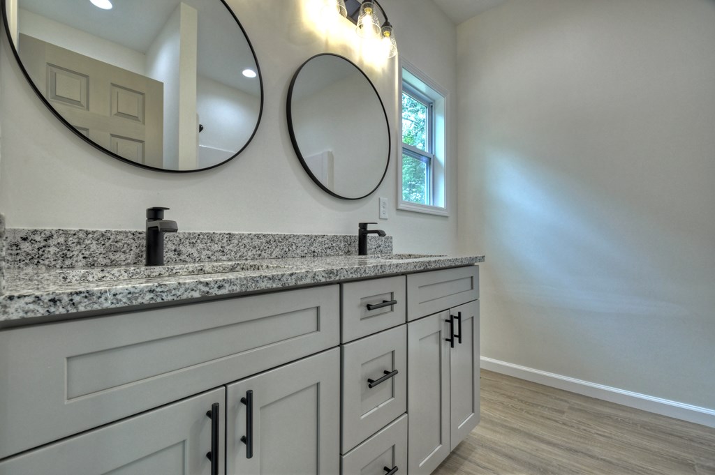 415330 East Ellijay Residential