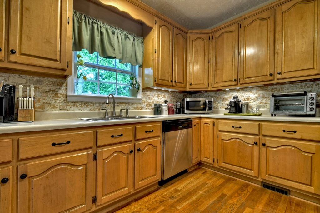 415332 Talking Rock Residential