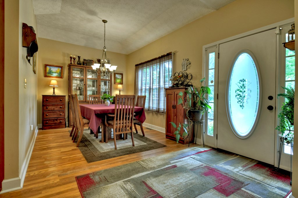 415332 Talking Rock Residential