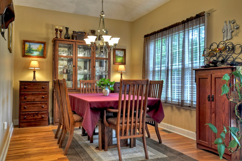 415332 Talking Rock Residential