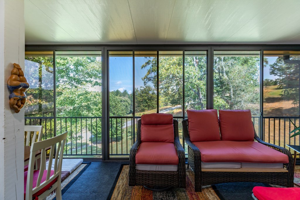 415343 Blairsville Residential