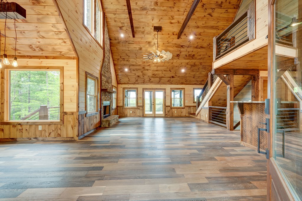 415350 Morganton Residential