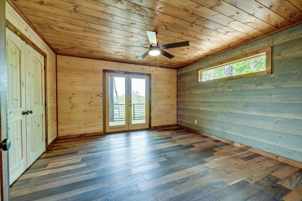 415350 Morganton Residential