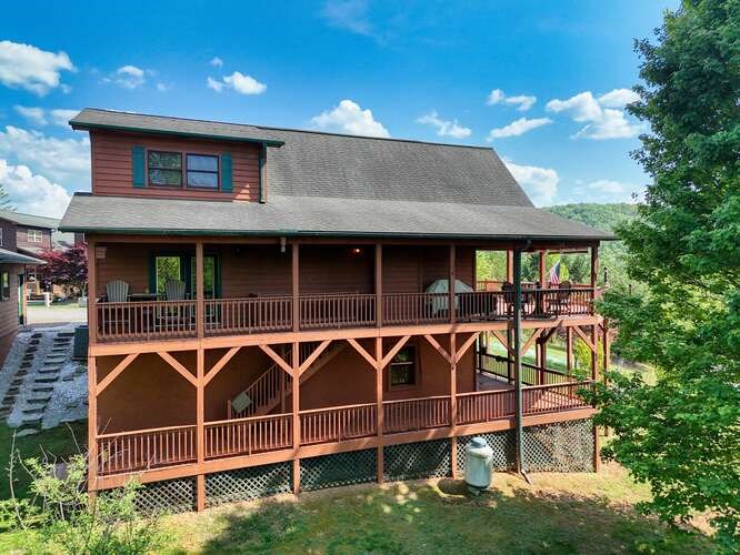 415360 Murphy Residential