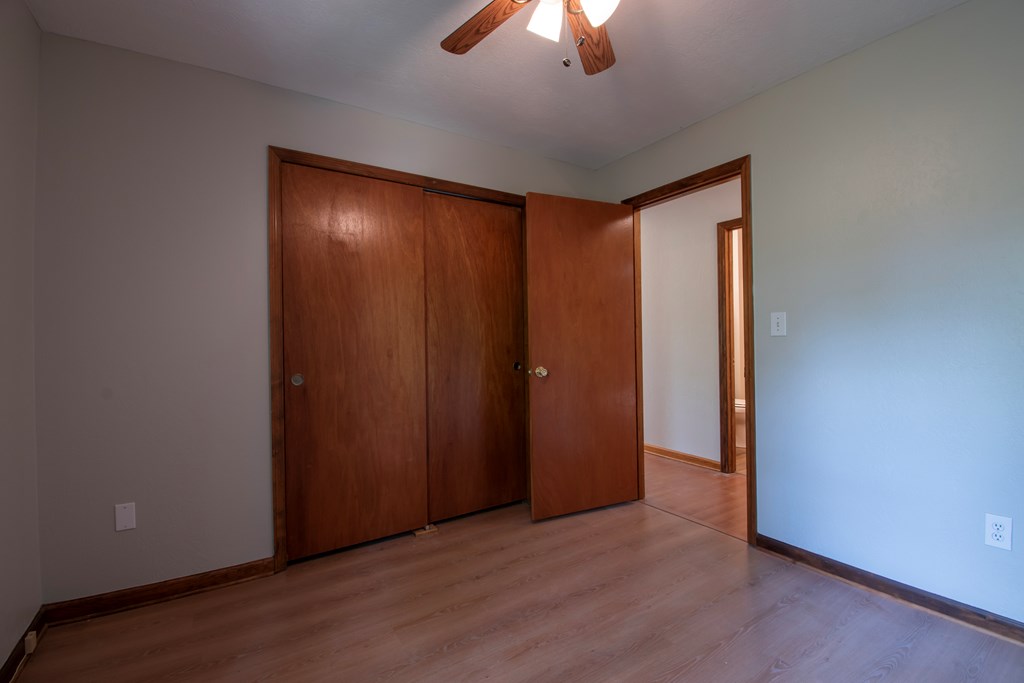 415383 Murphy Residential