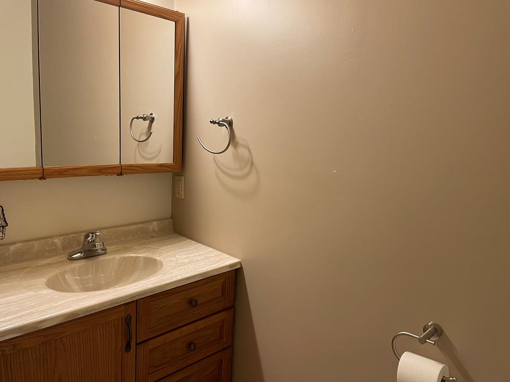 415389 Hayesville Residential