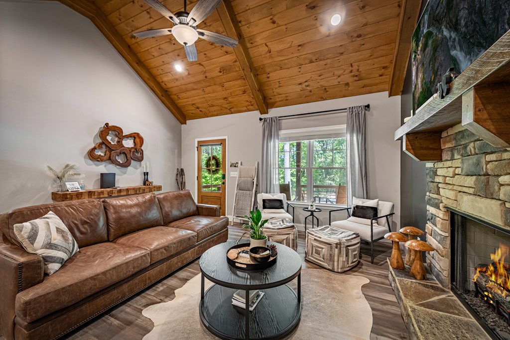 415403 Ellijay Residential