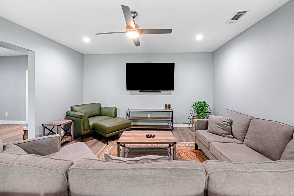 415409 Dawsonville Residential