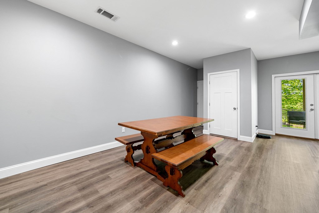 415409 Dawsonville Residential