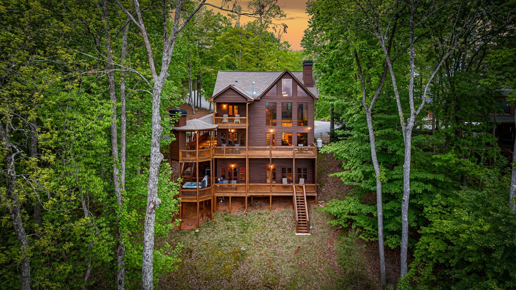 415415 Mineral Bluff Residential