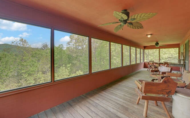 415420 Hiawassee Residential