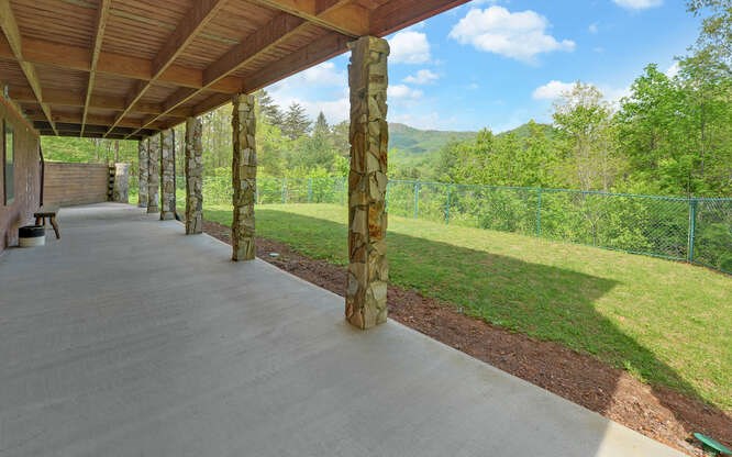 415420 Hiawassee Residential
