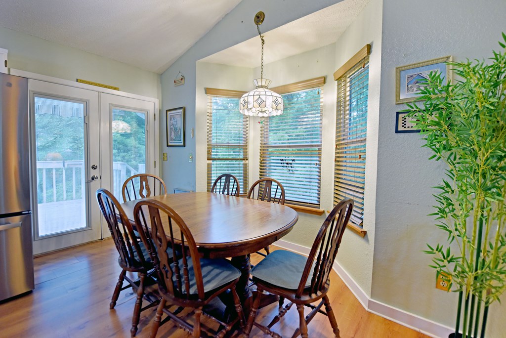 415421 Murphy Residential
