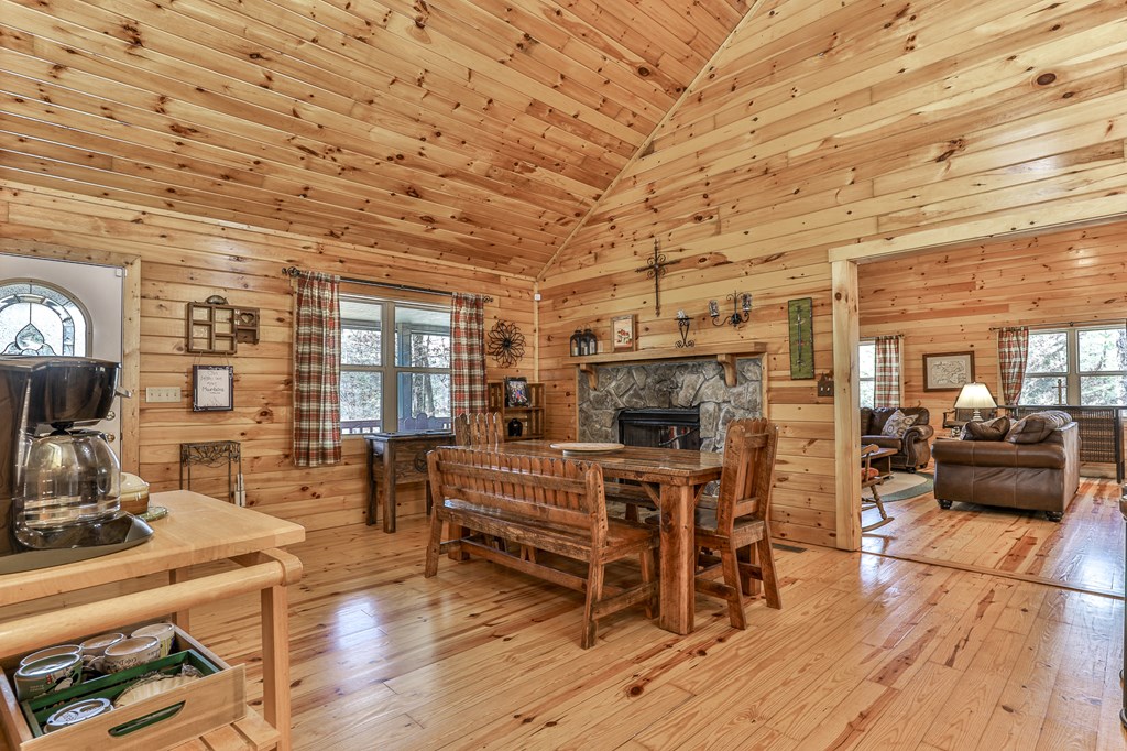 415422 Blue Ridge Residential