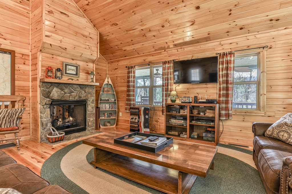 415422 Blue Ridge Residential
