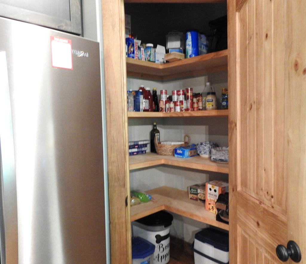 415427 Morganton Residential