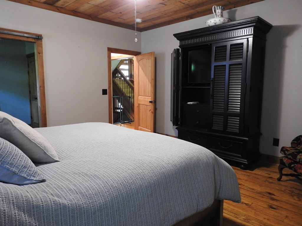 415427 Morganton Residential
