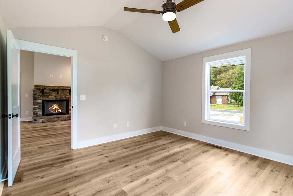 415430 Fairmont Residential