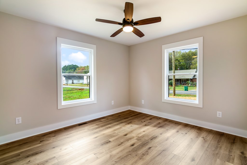 415430 Fairmont Residential