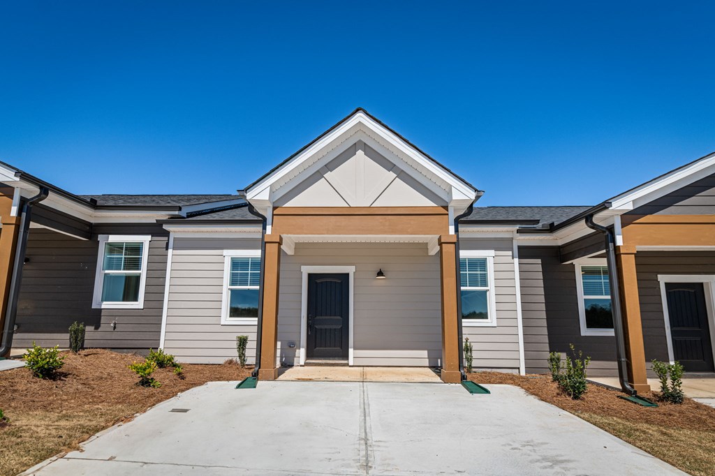 415434 Blue Ridge Townhouse