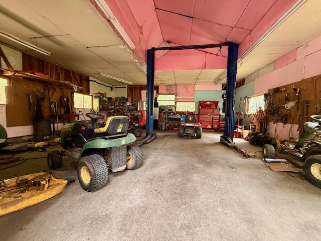 415450 Blairsville Residential