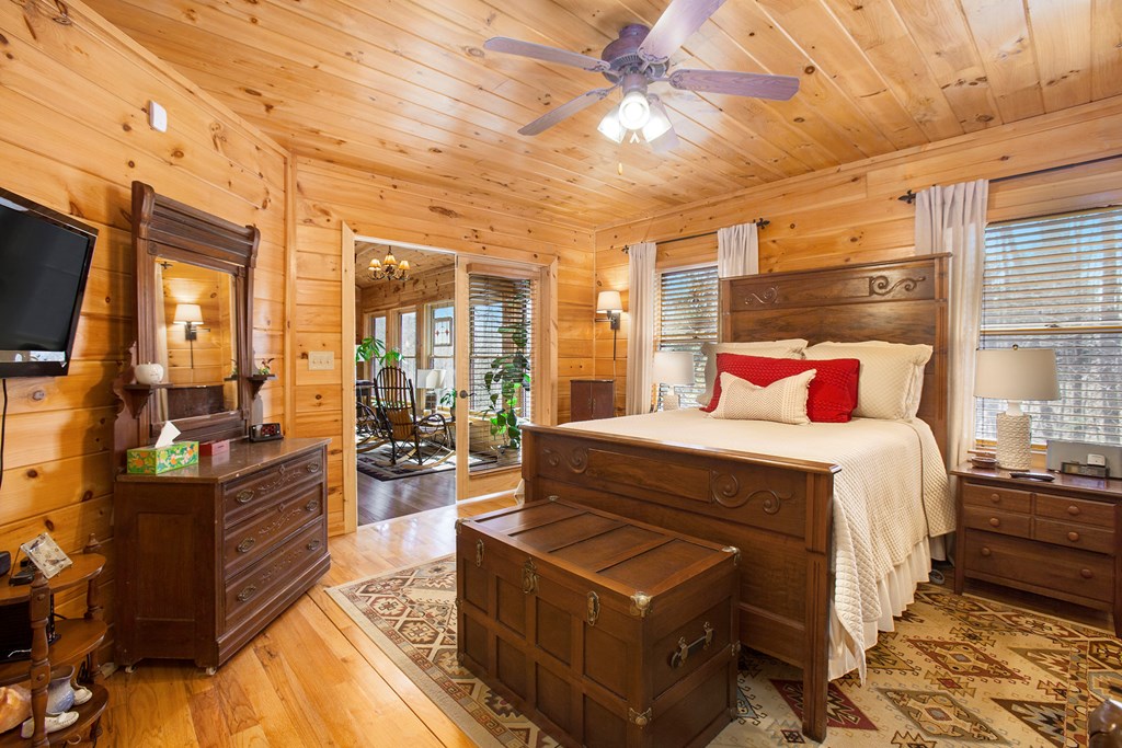 415461 Morganton Residential